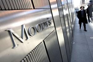 Moody’s повысило кредитный рейтинг России с «негативного» до «стабильного»