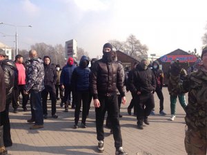 Оккупировавшие Запорожье фашисты разогнали митинг в защиту памятника Ленину