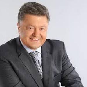 Порошенко одобрил переход на электронные госзакупки