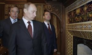 Guardian: Обнаружен офшорный след на 2 млрд долларов, тянущийся к Путину