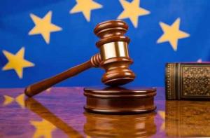 Суд ЕС рассмотрит дела Януковича, Клюева и Курченко по санкциям