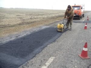 Запорожским районам выделены деньги на ремонт дорог местного значения