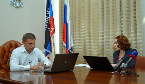 Глава ДНР Александр Захарченко пообщался с жителями Херсонской области