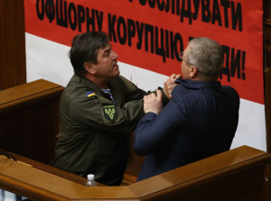 В Верховной Раде произошла стычка между Тимошенко и Вилкулом (ВИДЕО)