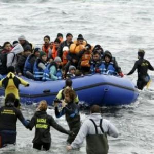 Итальянская береговая охрана спасла более 3 тыс. мигрантов