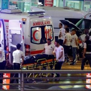 В Стамбуле прогремел теракт: 36 человек погибло