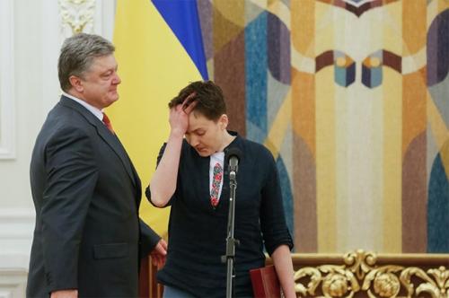 Киевские путчисты начали травлю своего карателя Надежду Савченко