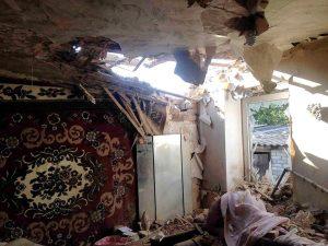 Боевики обстреляли жилой сектор в Троецке (Фото)