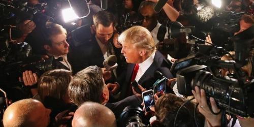 Трамп на закрытой встрече с американскими СМИ назвал их сборищем лжецов