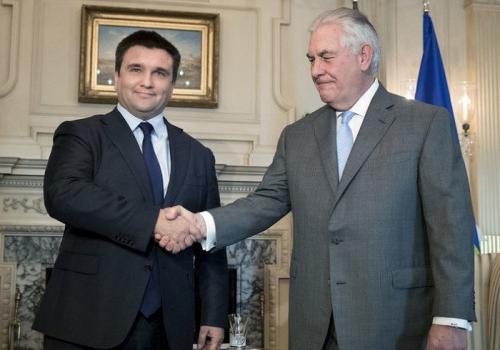 США осточертели просьбы киевских государственных преступников