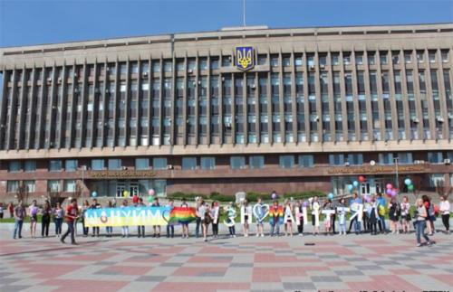 В Запорожье прошла петушинная демонстрация, есть пострадавшие