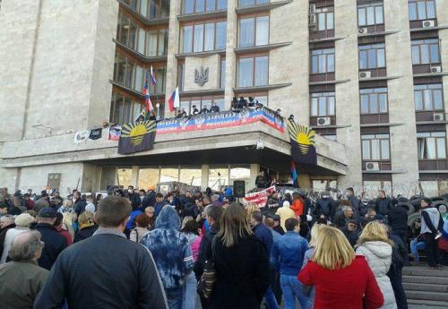 В Донецке отмечают пятилетие провозглашения ДНР - они выбрали свободу