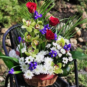 Советы доставки цветов о выборе букета на торжество